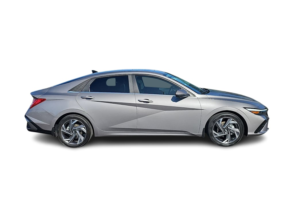 Thumbnail: 2024 Hyundai Elantra - 22