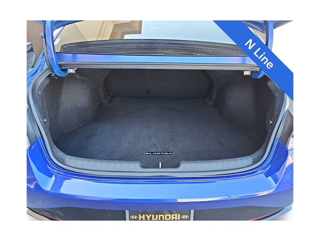 Thumbnail: 2023 Hyundai Elantra - 17