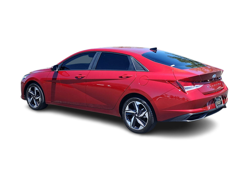 Thumbnail: 2023 Hyundai Elantra - 4