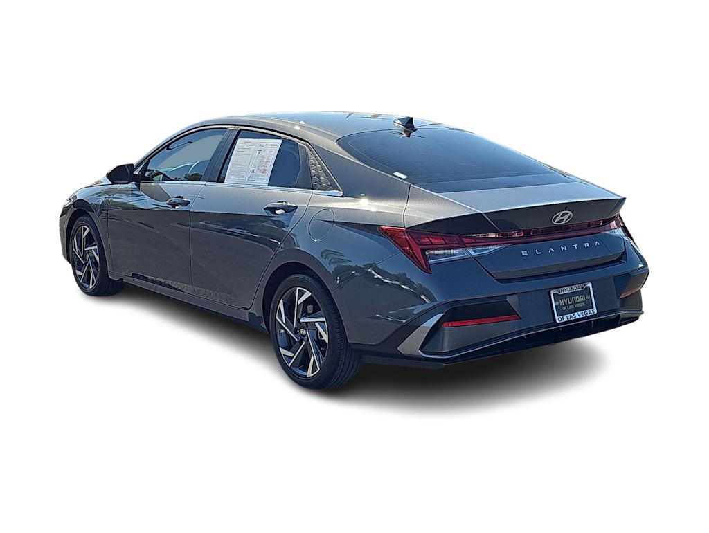 Thumbnail: 2025 Hyundai Elantra - 4