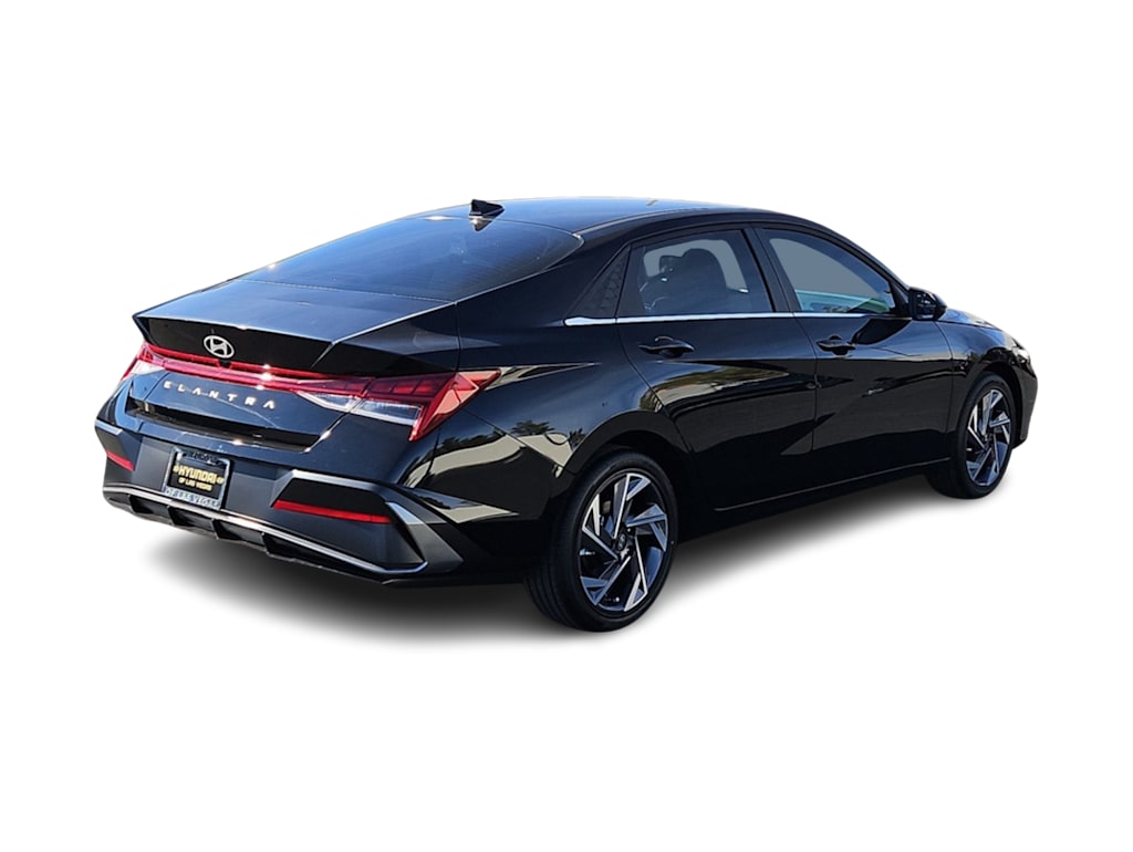 Thumbnail: 2025 Hyundai Elantra - 20