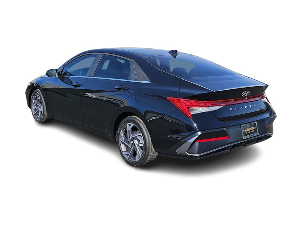 Thumbnail: 2025 Hyundai Elantra - 4