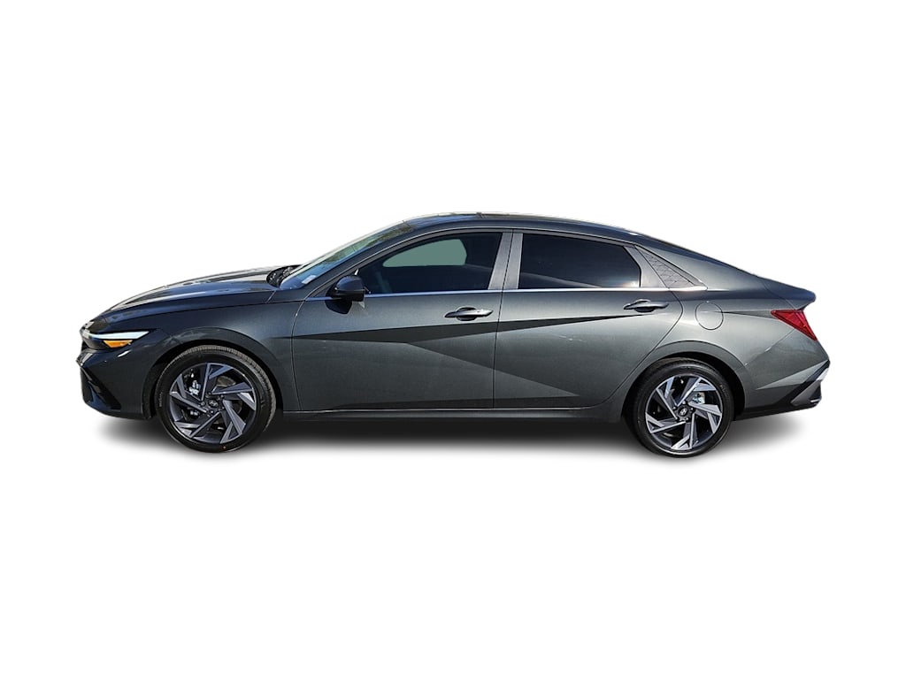 Thumbnail: 2025 Hyundai Elantra - 3