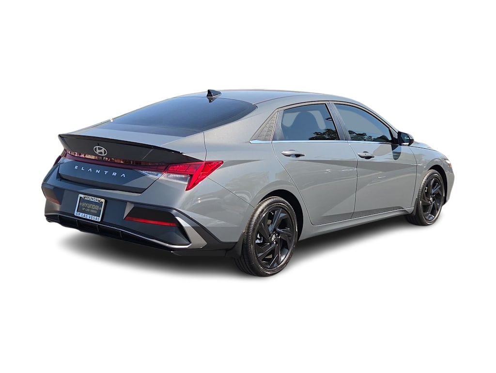 Thumbnail: 2026 Hyundai Elantra - 22