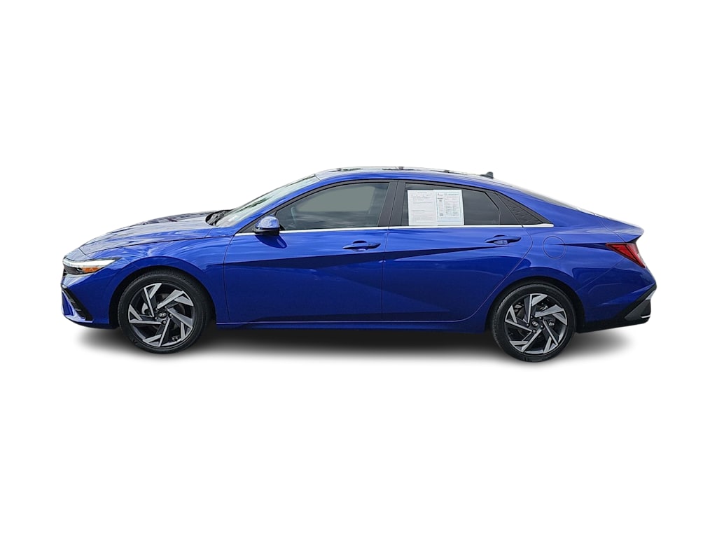 Thumbnail: 2024 Hyundai Elantra - 3