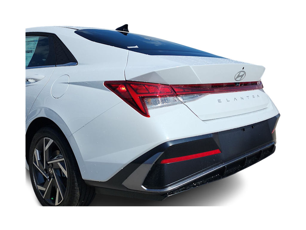 Thumbnail: 2025 Hyundai Elantra - 21