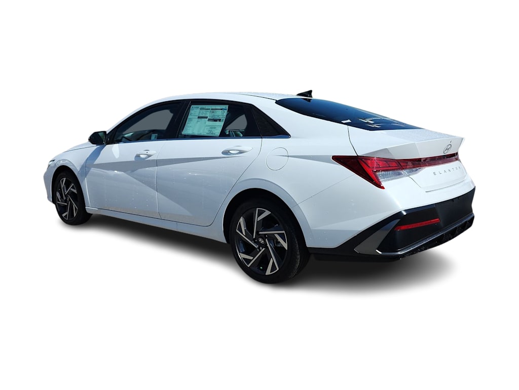 Thumbnail: 2025 Hyundai Elantra - 4