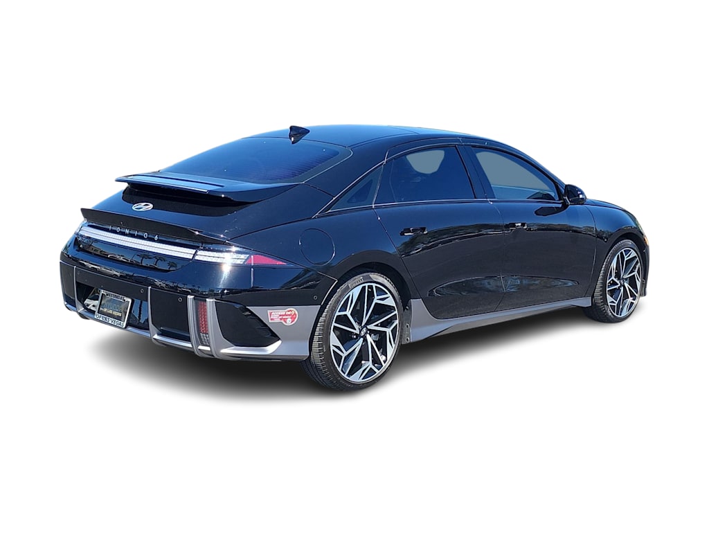 Thumbnail: 2024 Hyundai Ioniq 6 - 20