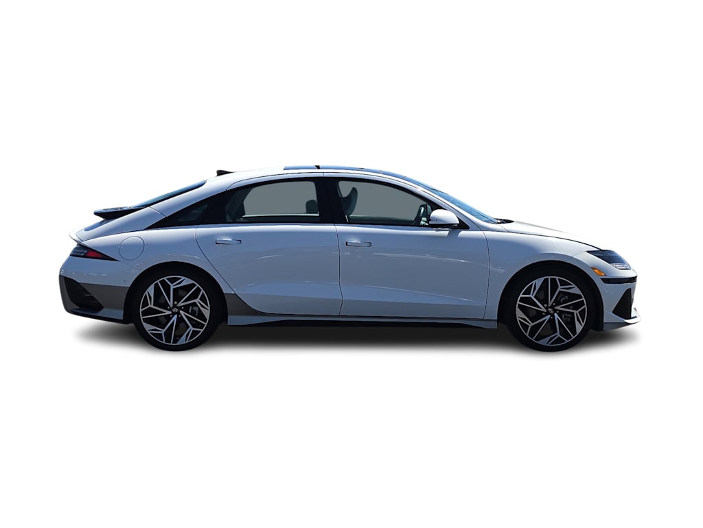 Thumbnail: 2023 Hyundai Ioniq 6 - 18