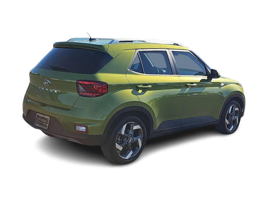 Thumbnail: 2023 Hyundai Venue - 22