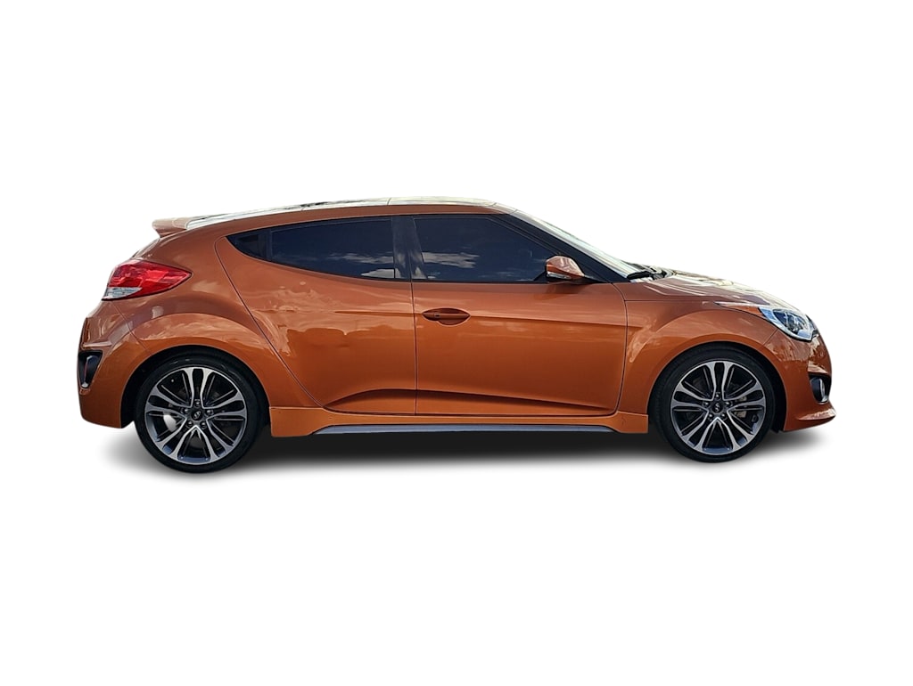 Thumbnail: 2016 Hyundai Veloster - 21