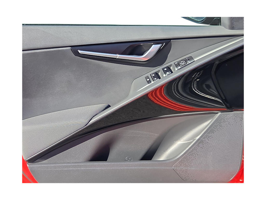 Thumbnail: 2023 Kia Niro - 18