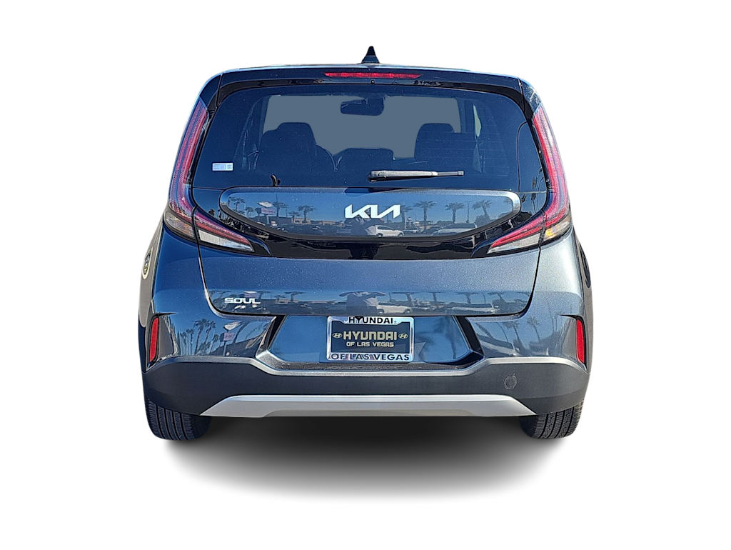 Thumbnail: 2023 Kia Soul - 5