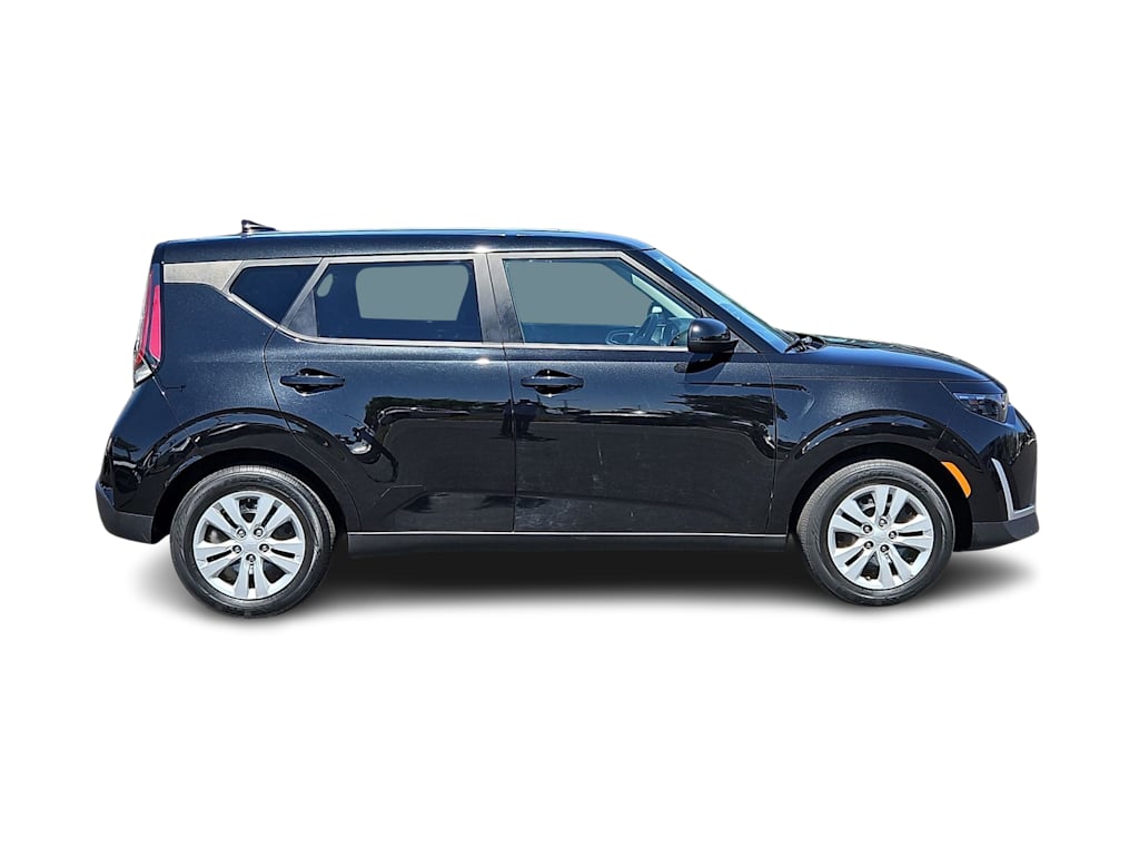 Thumbnail: 2023 Kia Soul - 23