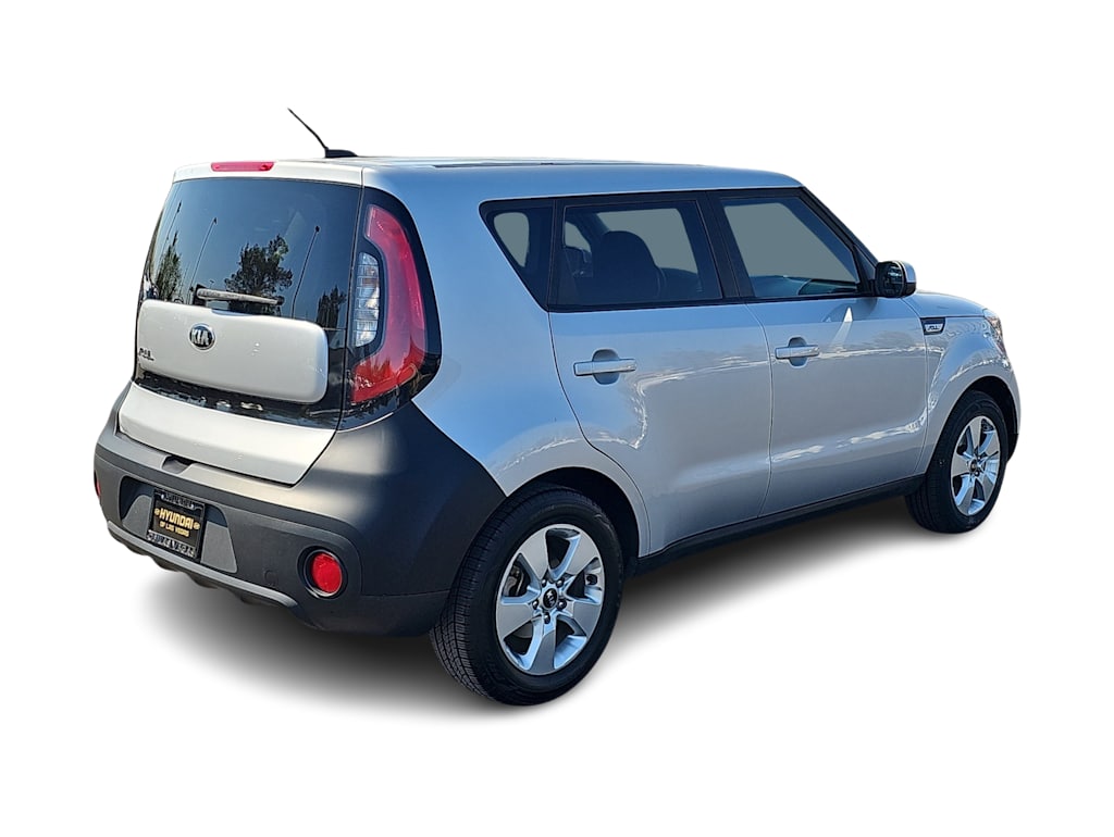 Thumbnail: 2017 Kia Soul - 21