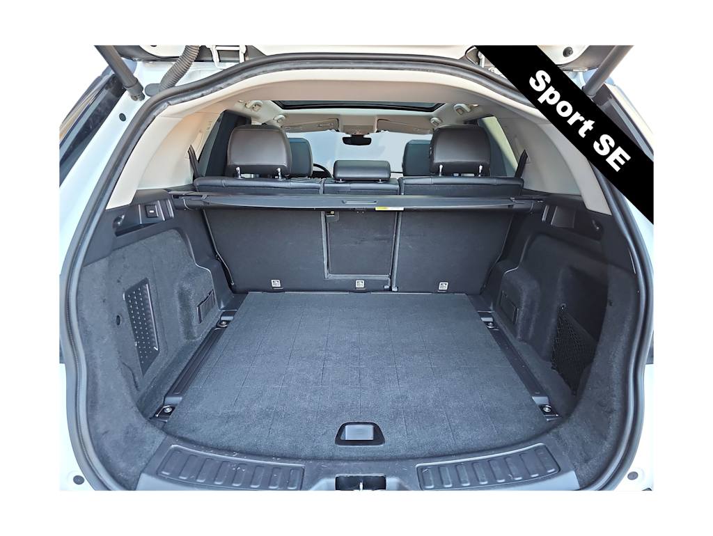 Thumbnail: 2020 Land Rover Discovery Sport - 17