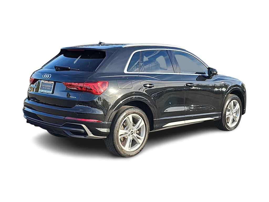 Thumbnail: 2023 Audi Q3 - 21