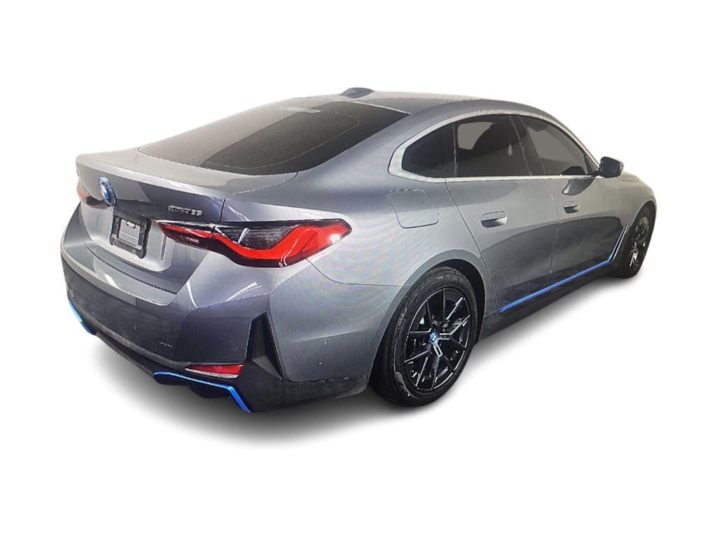 Thumbnail: 2023 BMW i4 - 14