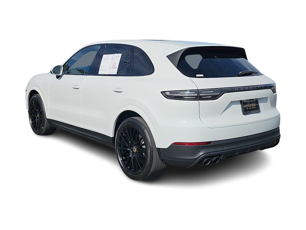 Thumbnail: 2023 Porsche Cayenne - 4