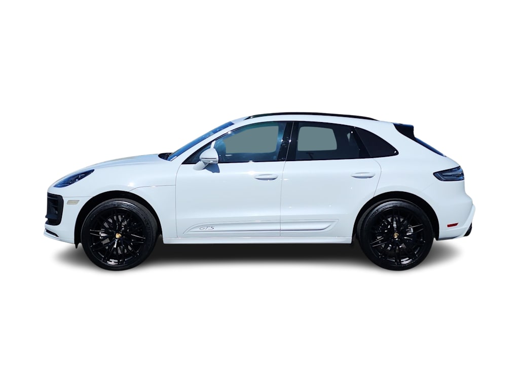 Thumbnail: 2024 Porsche Macan - 3