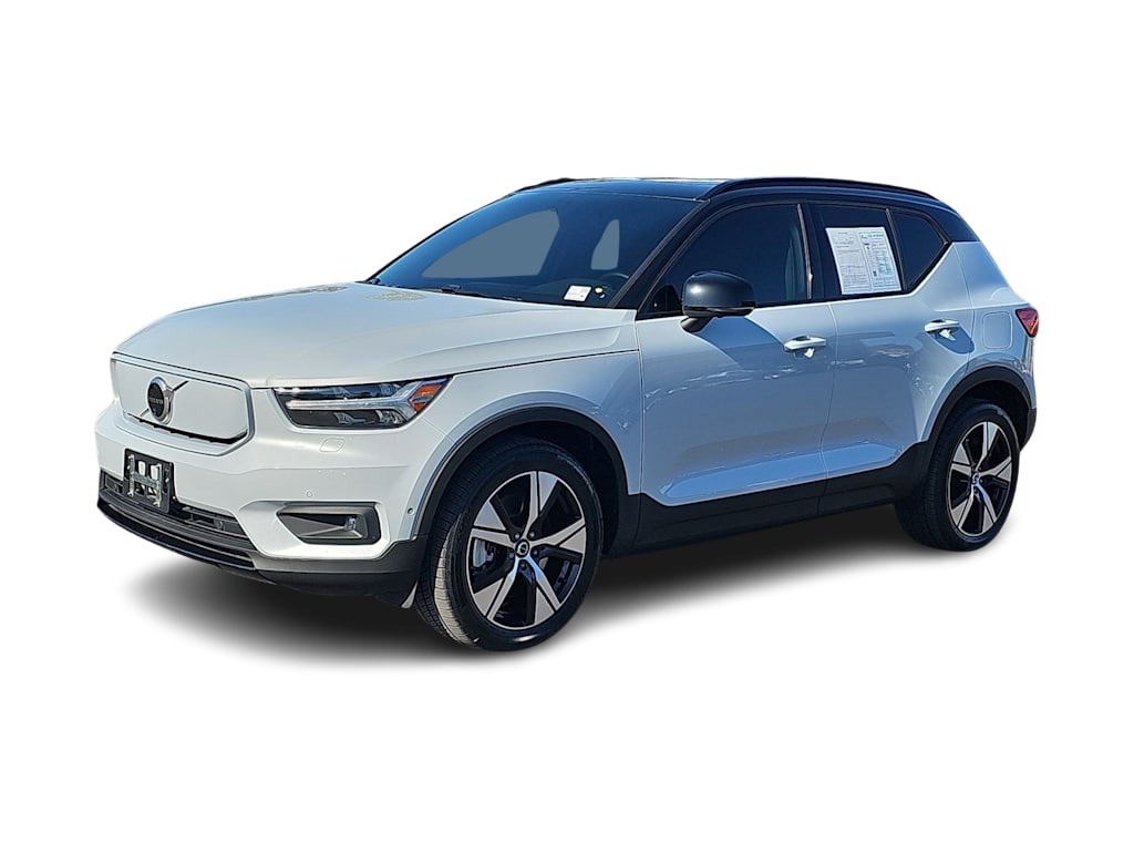 Thumbnail: 2022 Volvo XC40 - 21