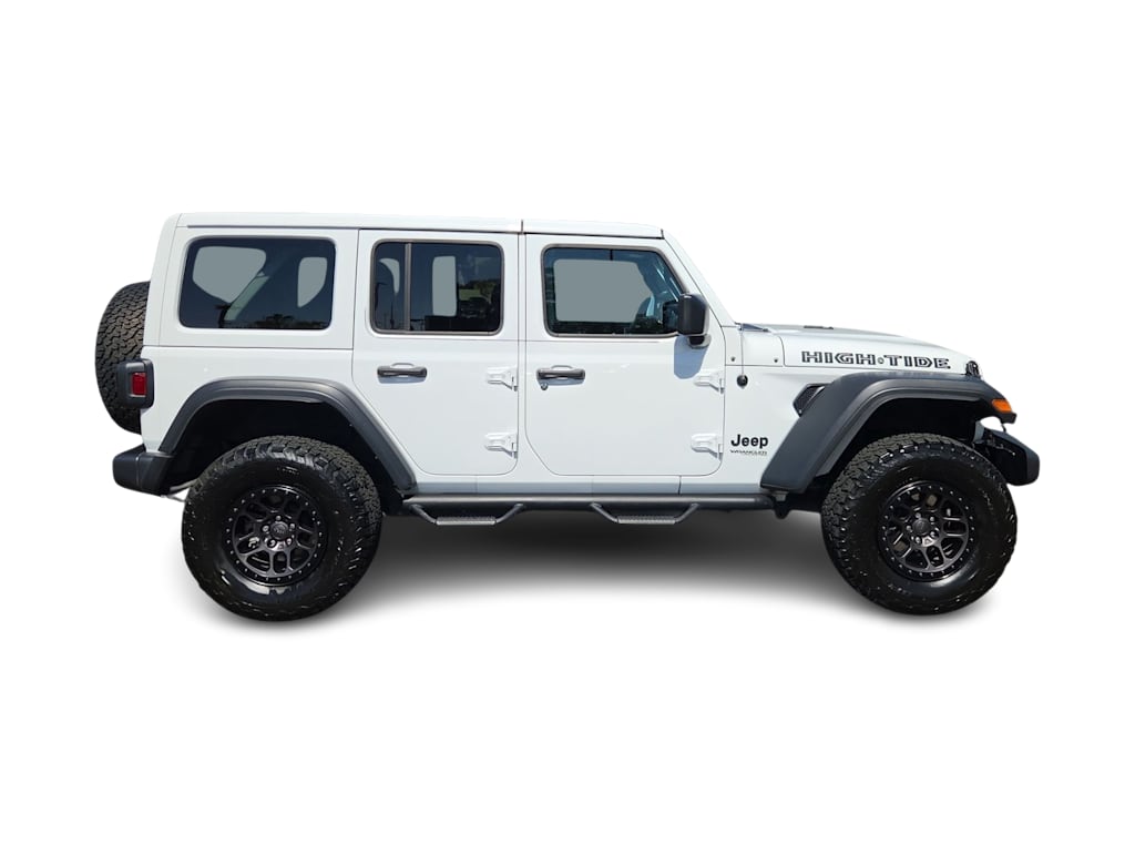 Thumbnail: 2022 Jeep Wrangler - 24