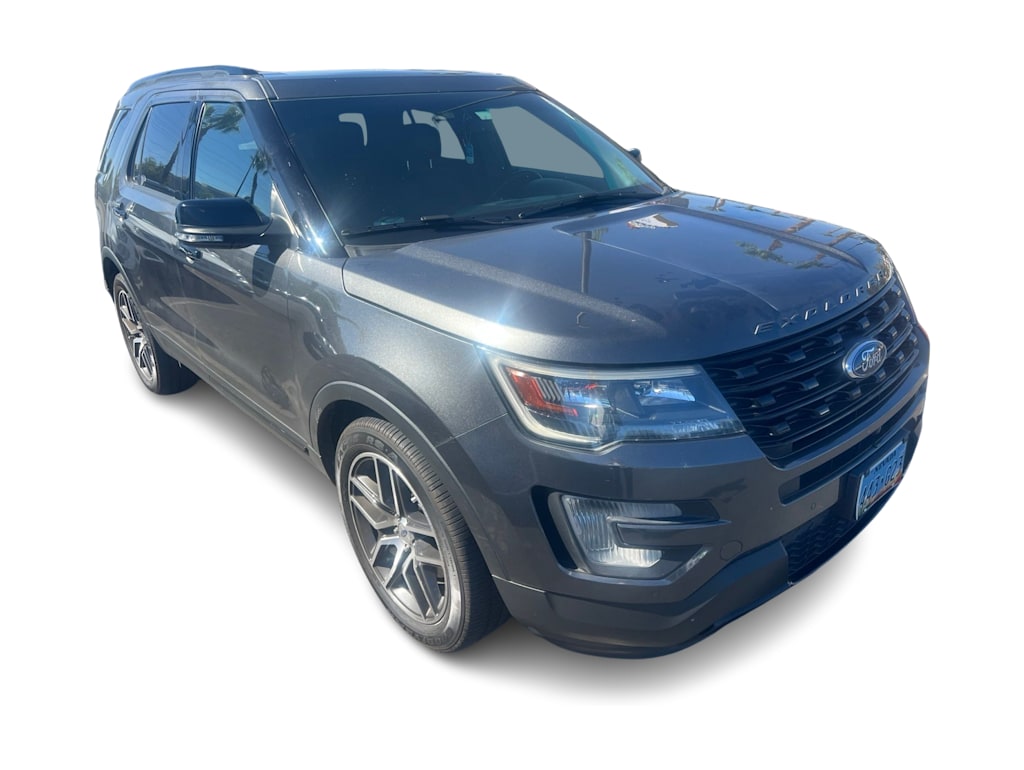 Thumbnail: 2016 Ford Explorer - 7