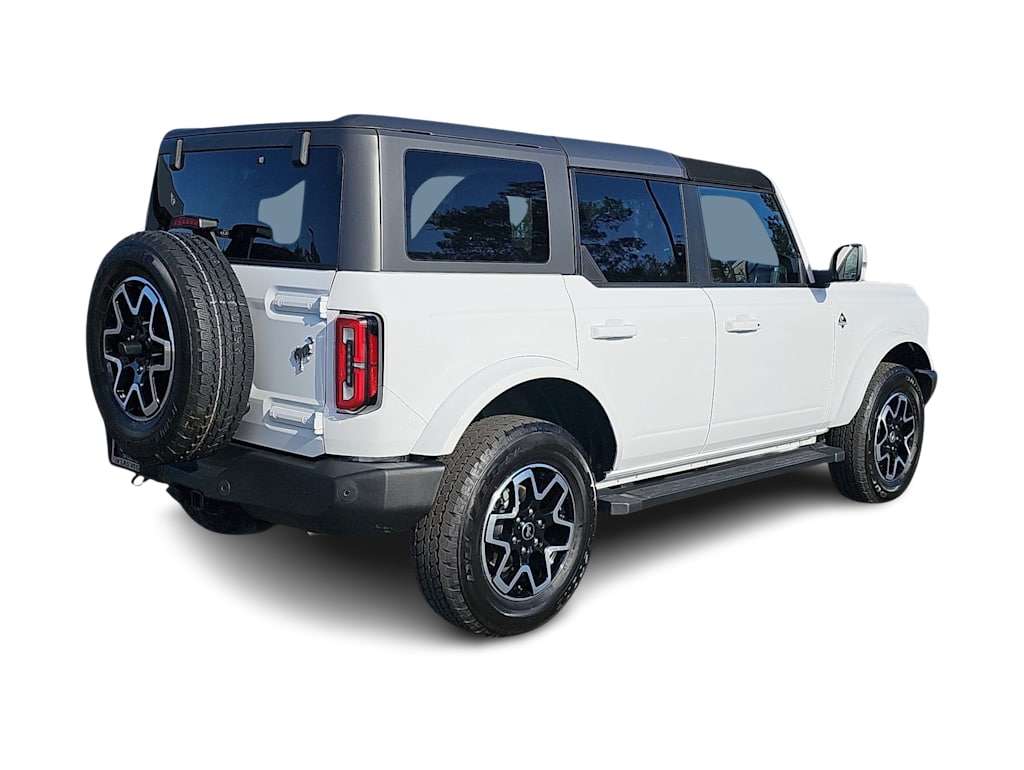Thumbnail: 2023 Ford Bronco - 21
