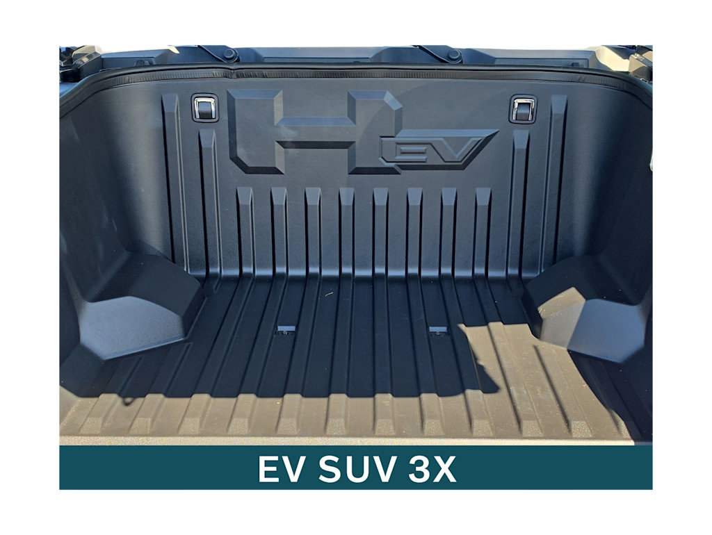 Thumbnail: 2024 GMC Hummer EV - 15