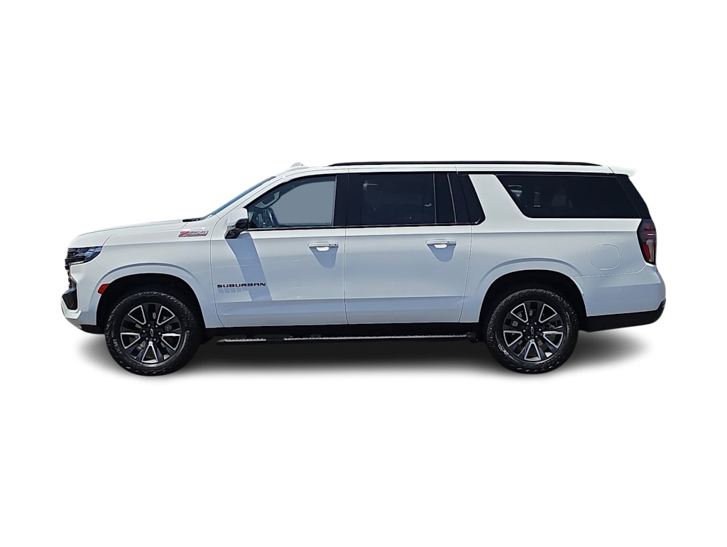 Thumbnail: 2024 Chevrolet Suburban - 3