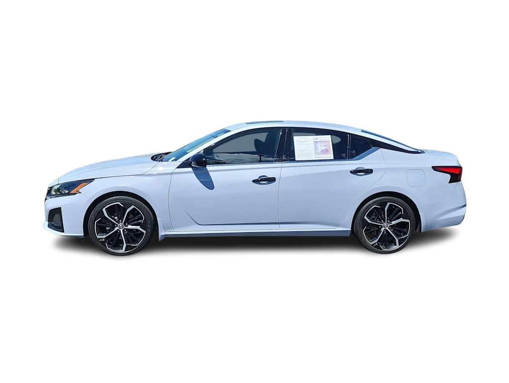 Thumbnail: 2024 Nissan Altima - 3