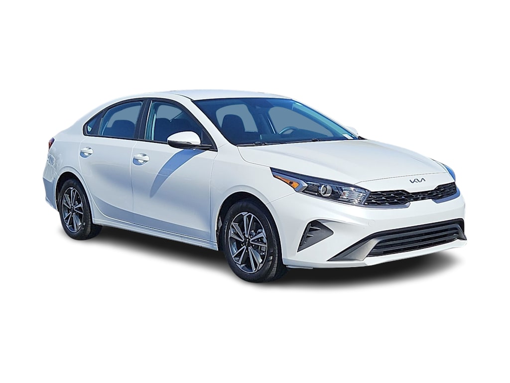 Thumbnail: 2023 Kia Forte - 20