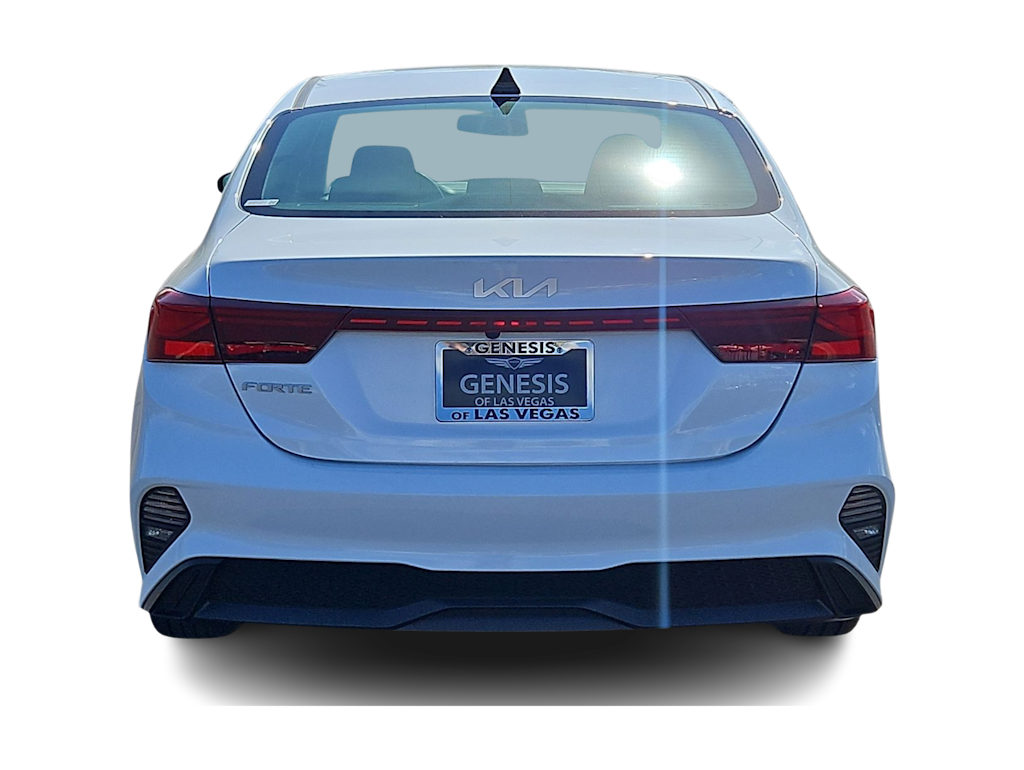 Thumbnail: 2023 Kia Forte - 5