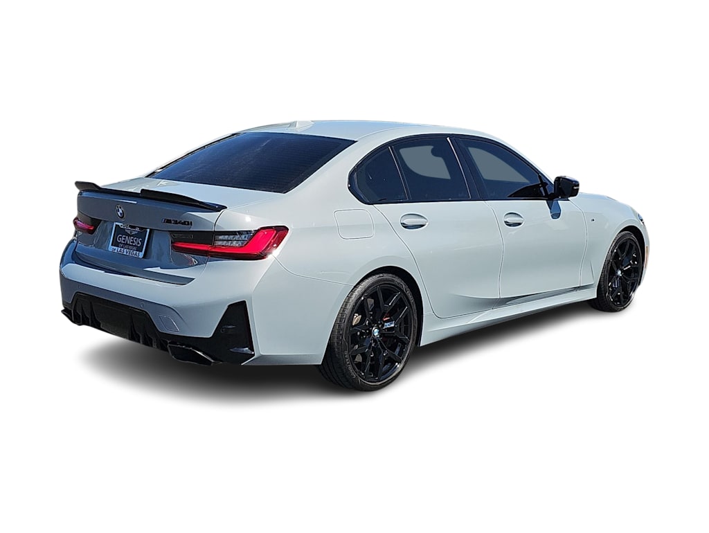 Thumbnail: 2025 BMW 3 Series - 21