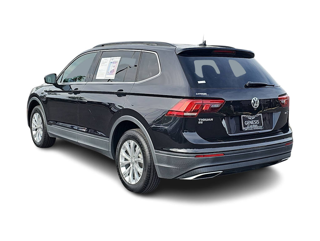 Thumbnail: 2019 Volkswagen Tiguan - 4