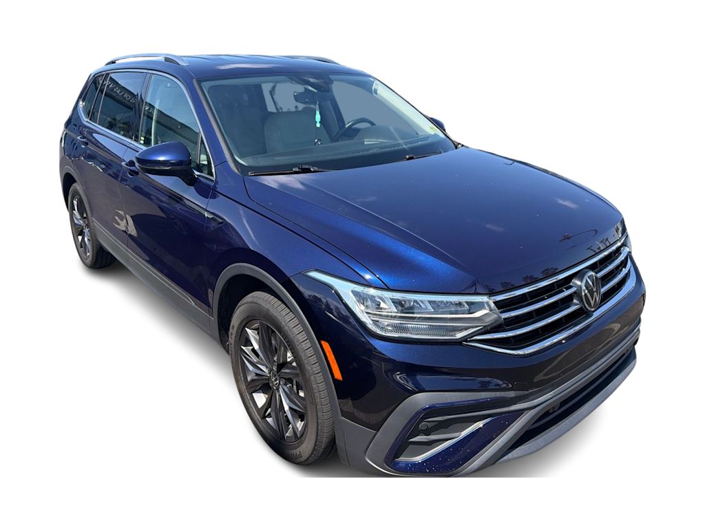 Thumbnail: 2022 Volkswagen Tiguan - 7