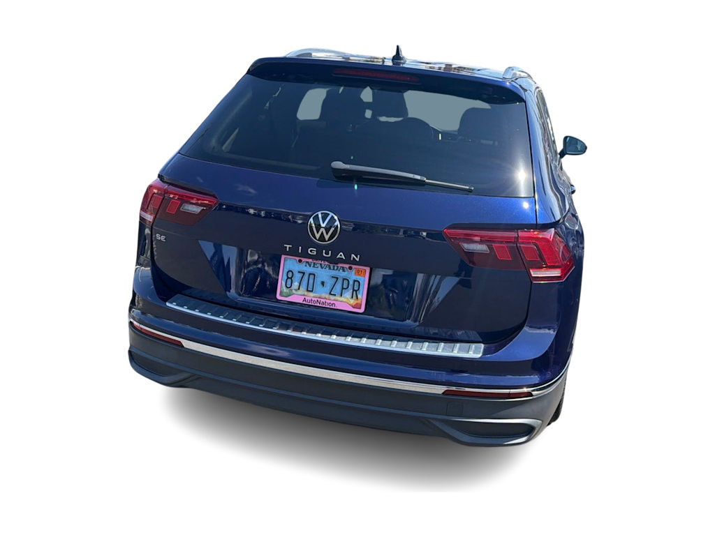 Thumbnail: 2022 Volkswagen Tiguan - 8
