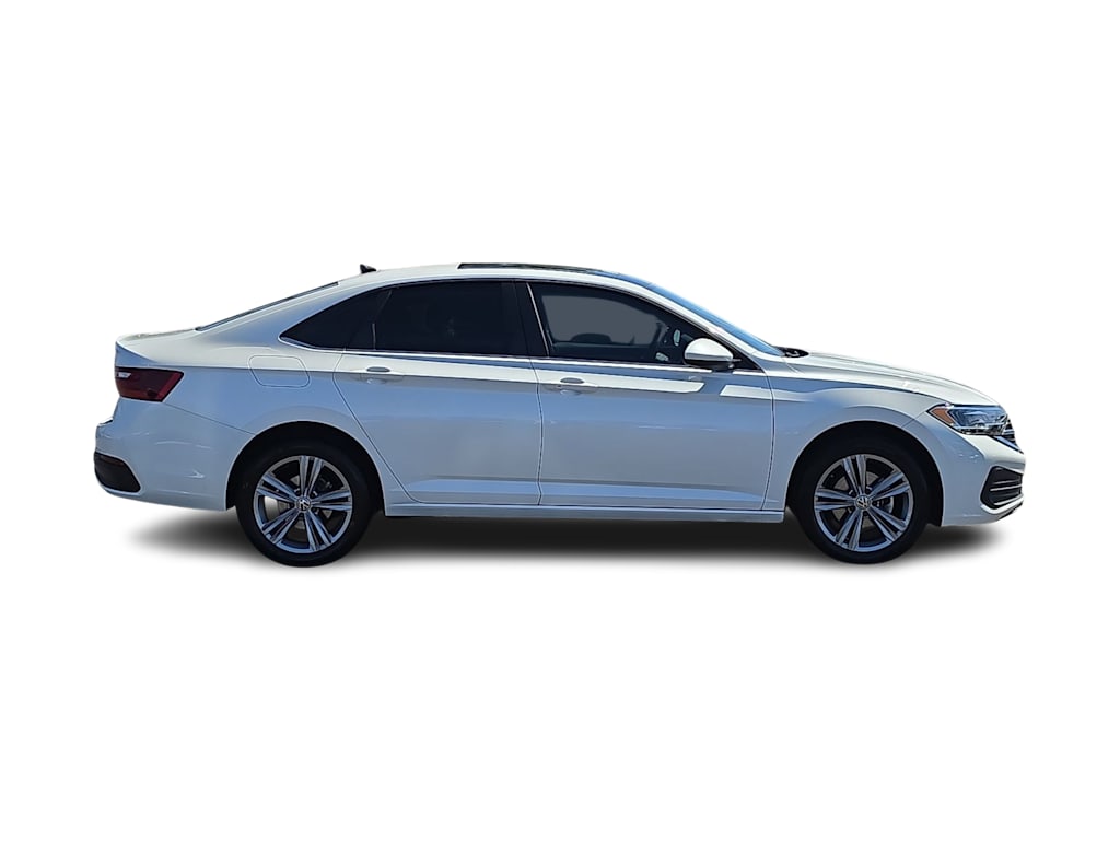 Thumbnail: 2024 Volkswagen Jetta - 22