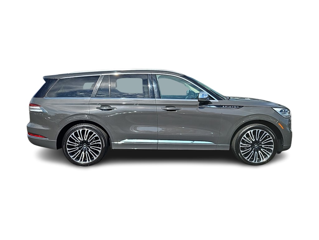 Thumbnail: 2020 Lincoln Aviator - 22