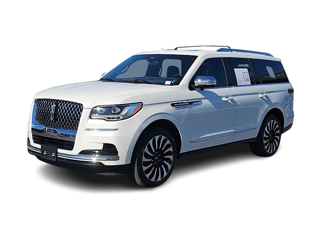 Thumbnail: 2024 Lincoln Navigator - 18