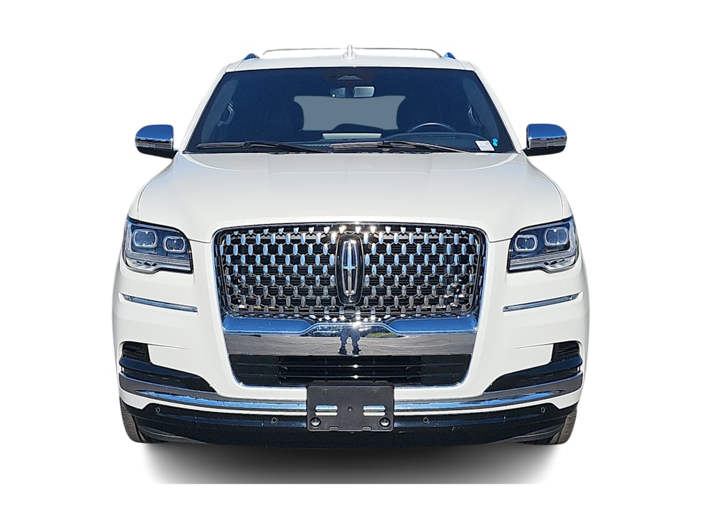 Thumbnail: 2024 Lincoln Navigator - 6
