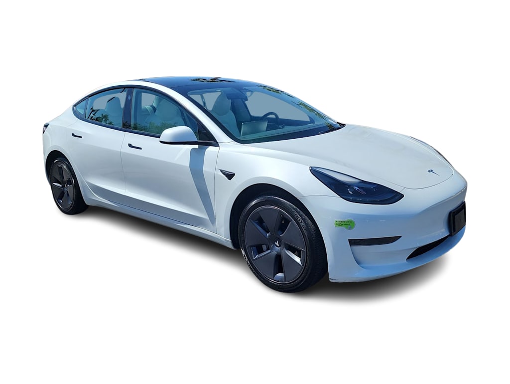 Thumbnail: 2023 Tesla Model 3 - 17