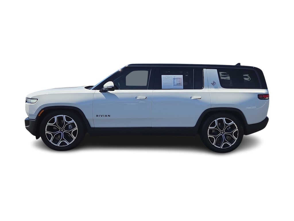 Thumbnail: 2025 Rivian R1S - 3