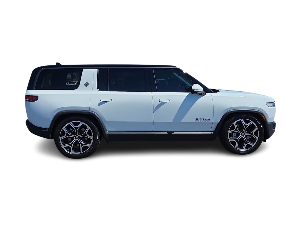 Thumbnail: 2025 Rivian R1S - 19