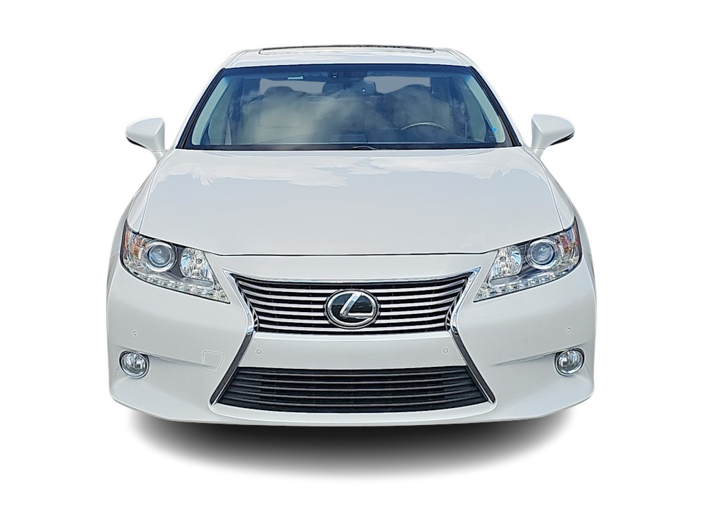 Thumbnail: 2015 Lexus ES - 6