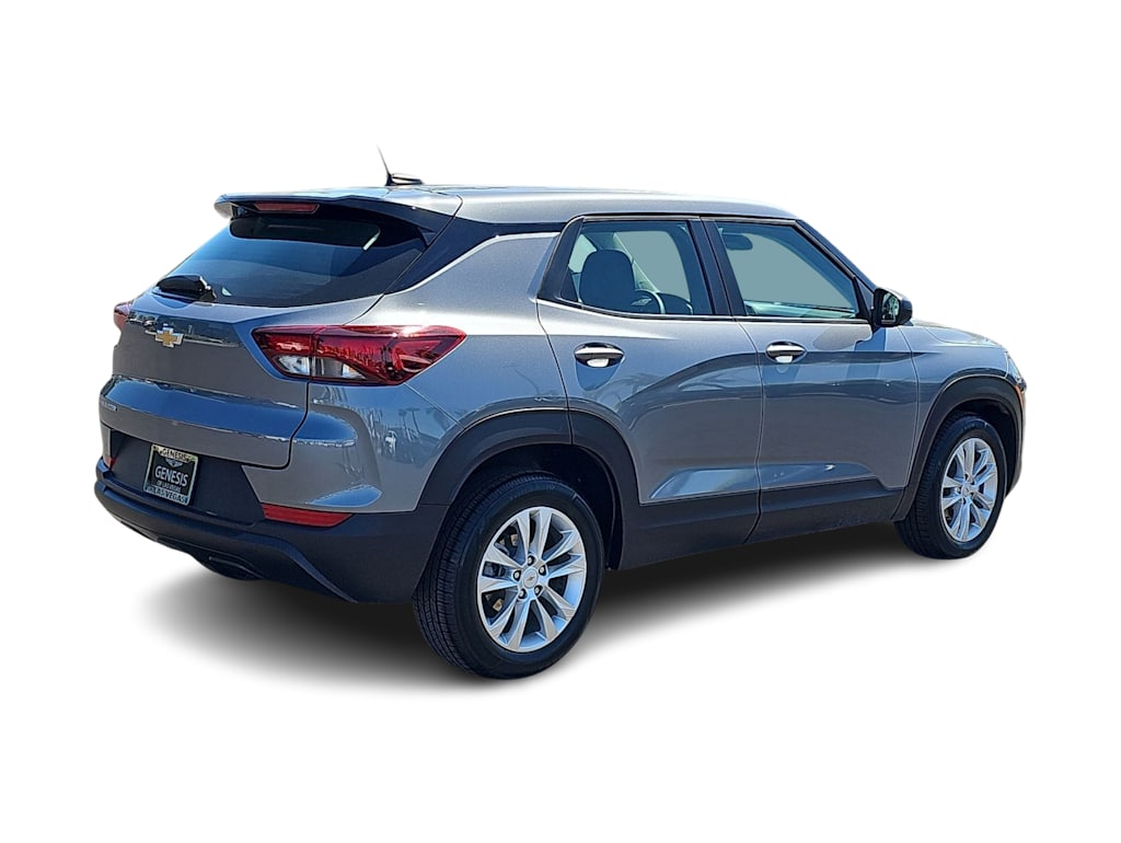 Thumbnail: 2021 Chevrolet TrailBlazer - 22