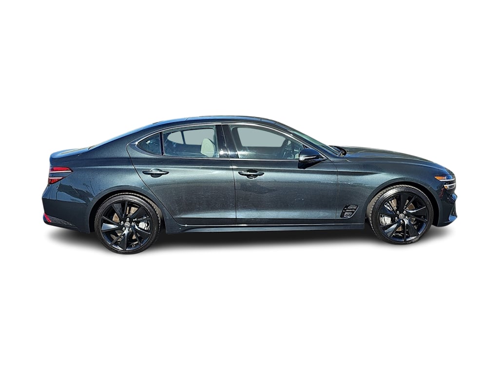 Thumbnail: 2023 Genesis G70 - 21