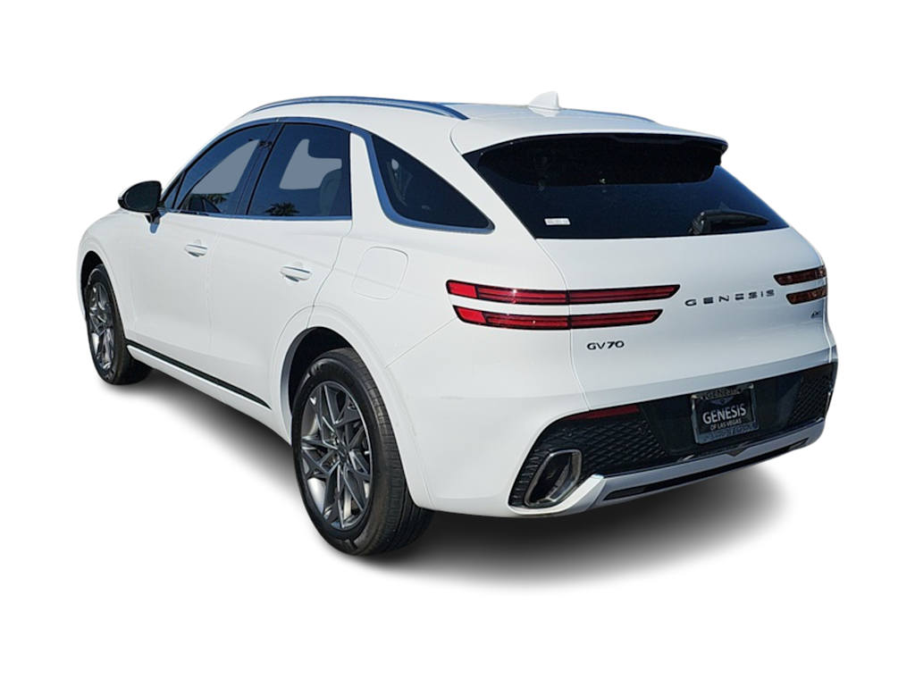 Thumbnail: 2022 Genesis GV70 - 4
