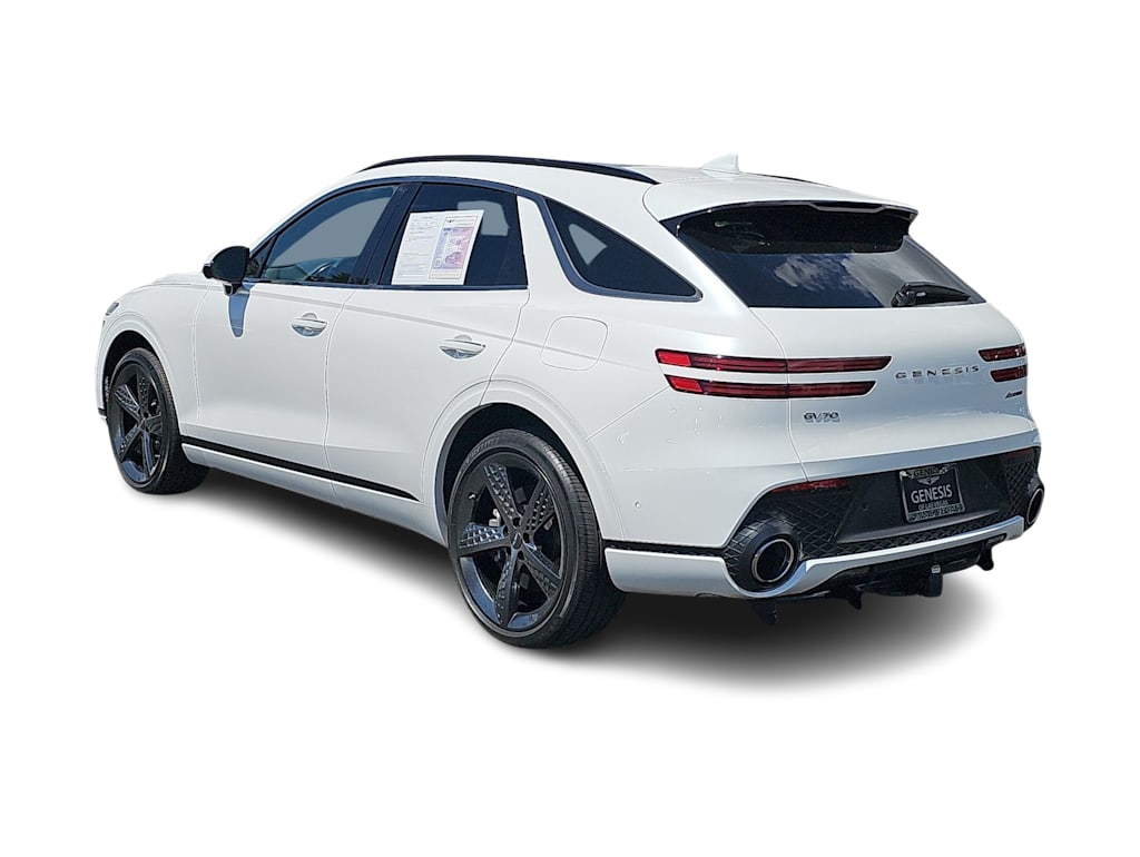 Thumbnail: 2022 Genesis GV70 - 4