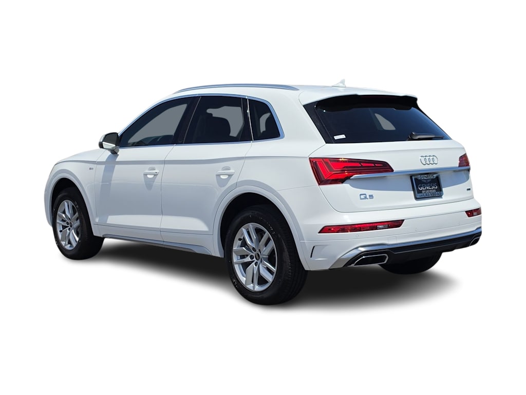 Thumbnail: 2024 Audi Q5 - 4
